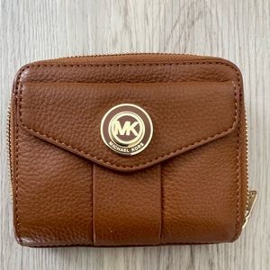 Michael kors leather wallet